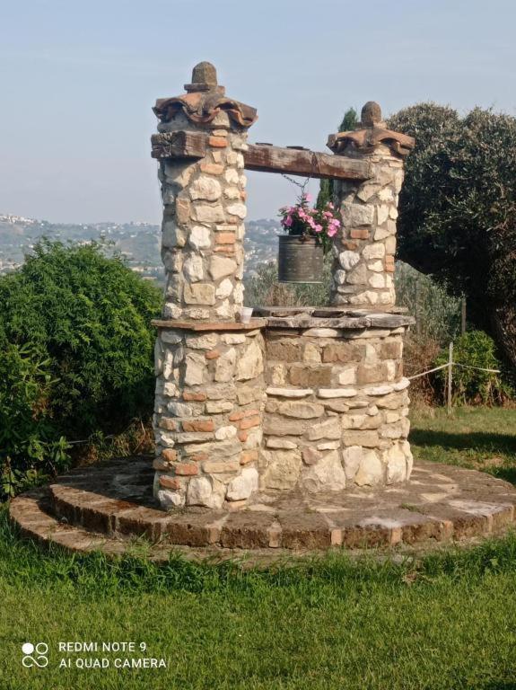 Villa Casalustro Città Sant'Angelo Exterior foto